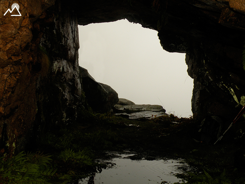 Cueva Valiente web800